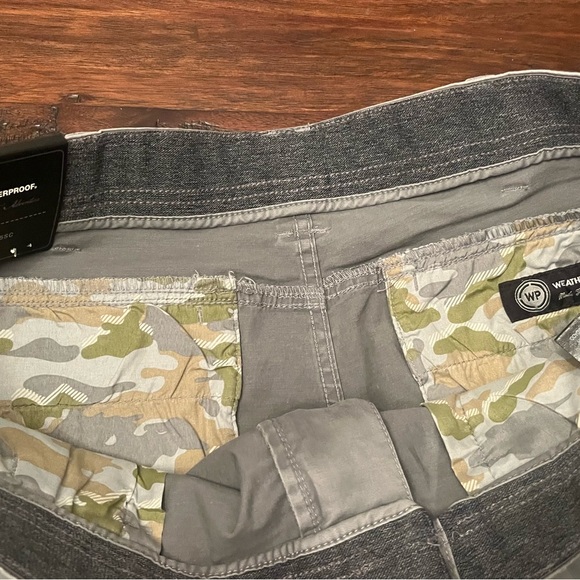 NWT Weatherproof utility cargo shorts 38W - Picture 5 of 11